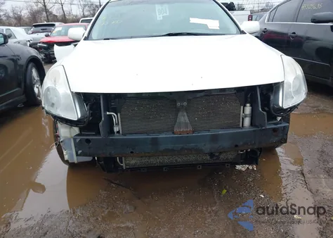 2010 Nissan Altima 2.5 S из США, поврежденный, VIN 1N4AL2AP9AC184699